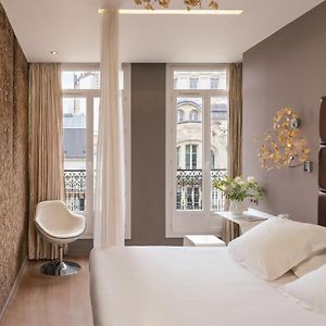 Kamer met een Queen Size Bed